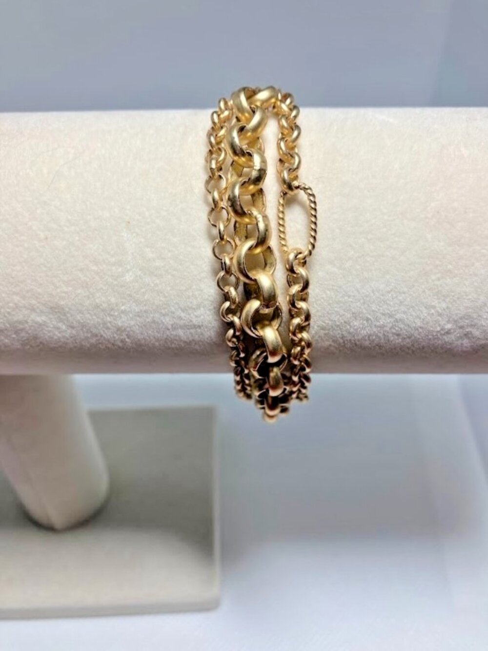 Anne Vaughan Gold Tone Multi Strand Chain Link Bracelet Lobster Clasp Classic